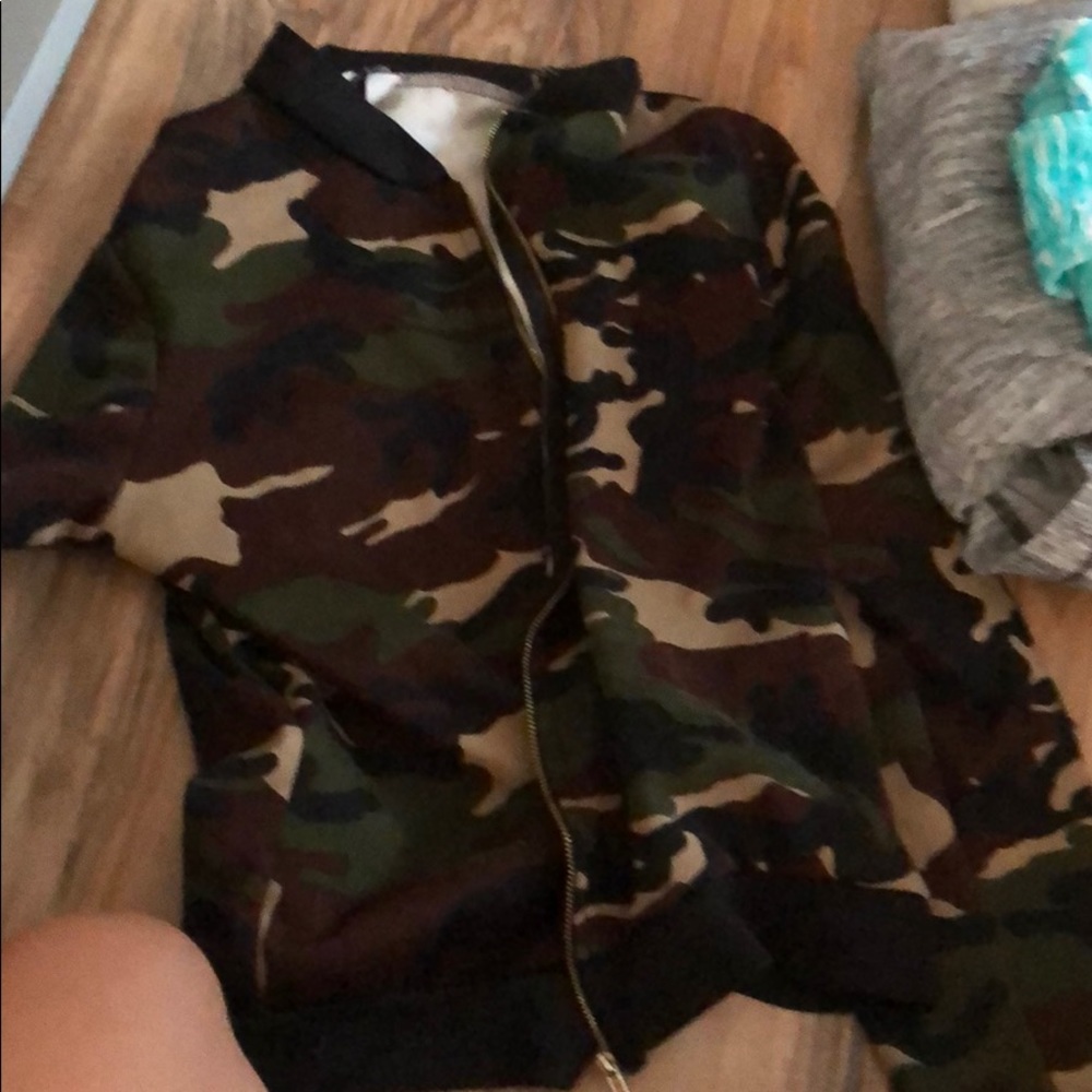 CAMO ZIPUP